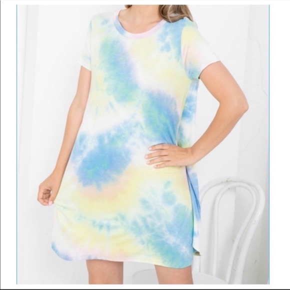BOHO Pink Blue Tie Dye Riund Neckline Shirt Dress - Picture 2 of 4